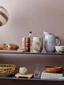 Bloomingville Großer Krug Taupe Mit Handgefertigter Sprenkelglasur, 3 L 6 Bloomingville Großer Krug Taupe Mit Handgefertigter Sprenkelglasur, 3 L – Bild 6