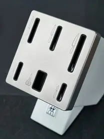 Zwilling Selbstschärfender Messerblock Vier Sterne, 7-tlg. 9 Zwilling Selbstschärfender Messerblock Vier Sterne, 7-tlg. – Bild 9