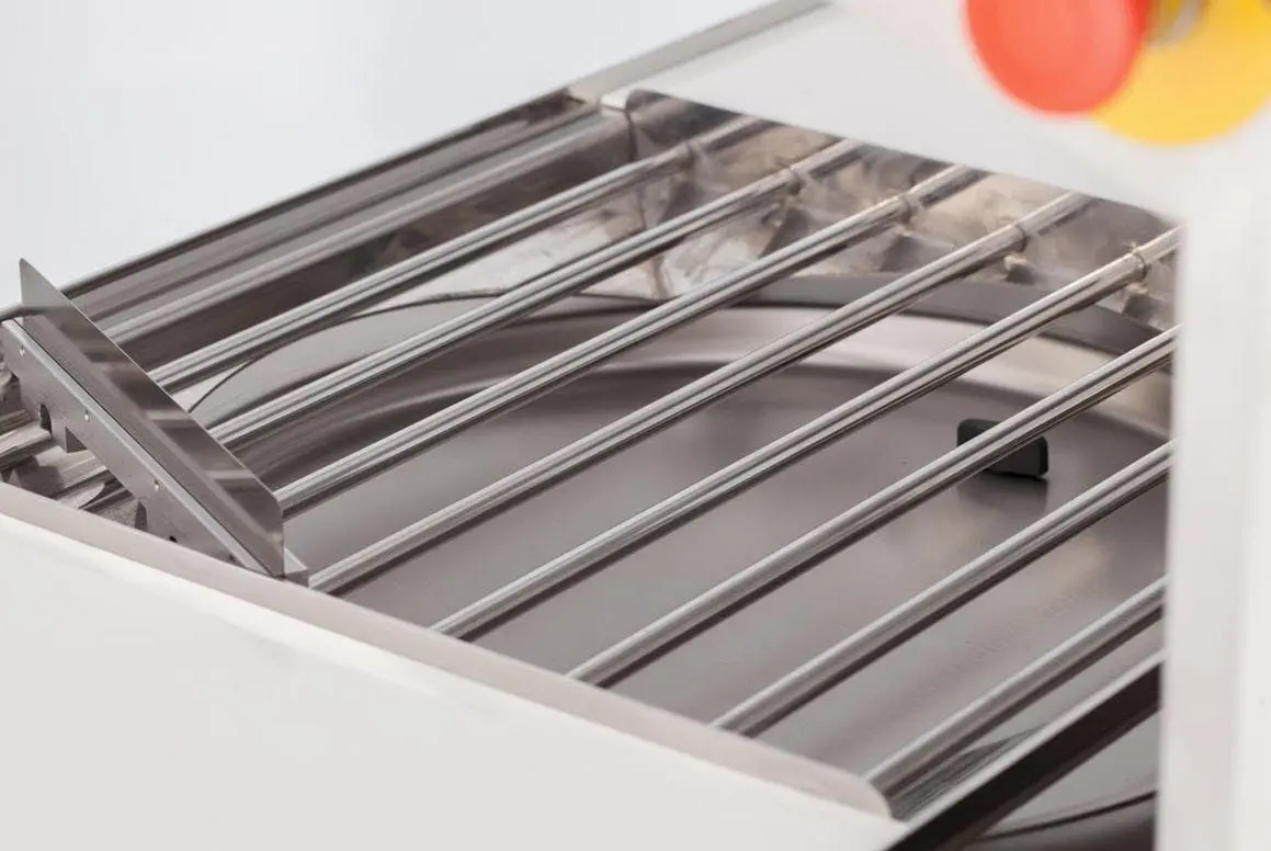 Null Temperiermaschine CBCMAC Loreen 24, 27 Kg Tank, Temperiergerät 6 Null Temperiermaschine CBCMAC Loreen 24, 27 Kg Tank, Temperiergerät – Bild 6